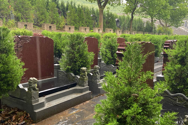 如何签订南京墓园使用协议以保护自身权益？